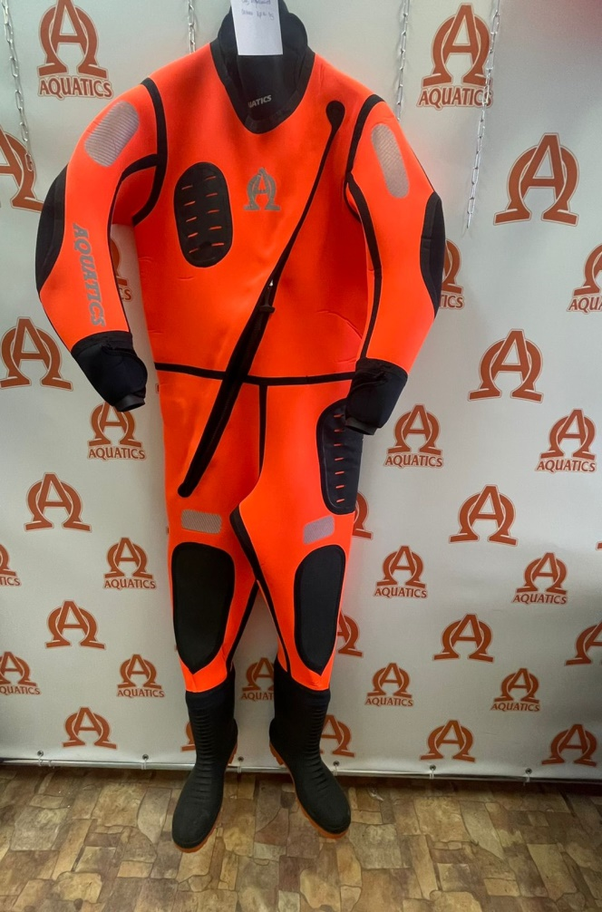 картинка Гидрокостюм спасателя ГКС-3/18 (выставочный образец) от магазина Акватикс